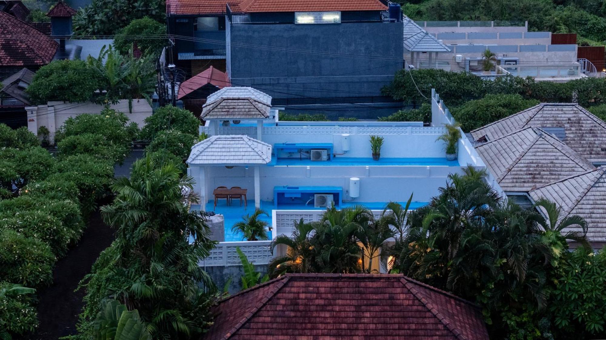 Bali Road House * Seminyak (Bali)
