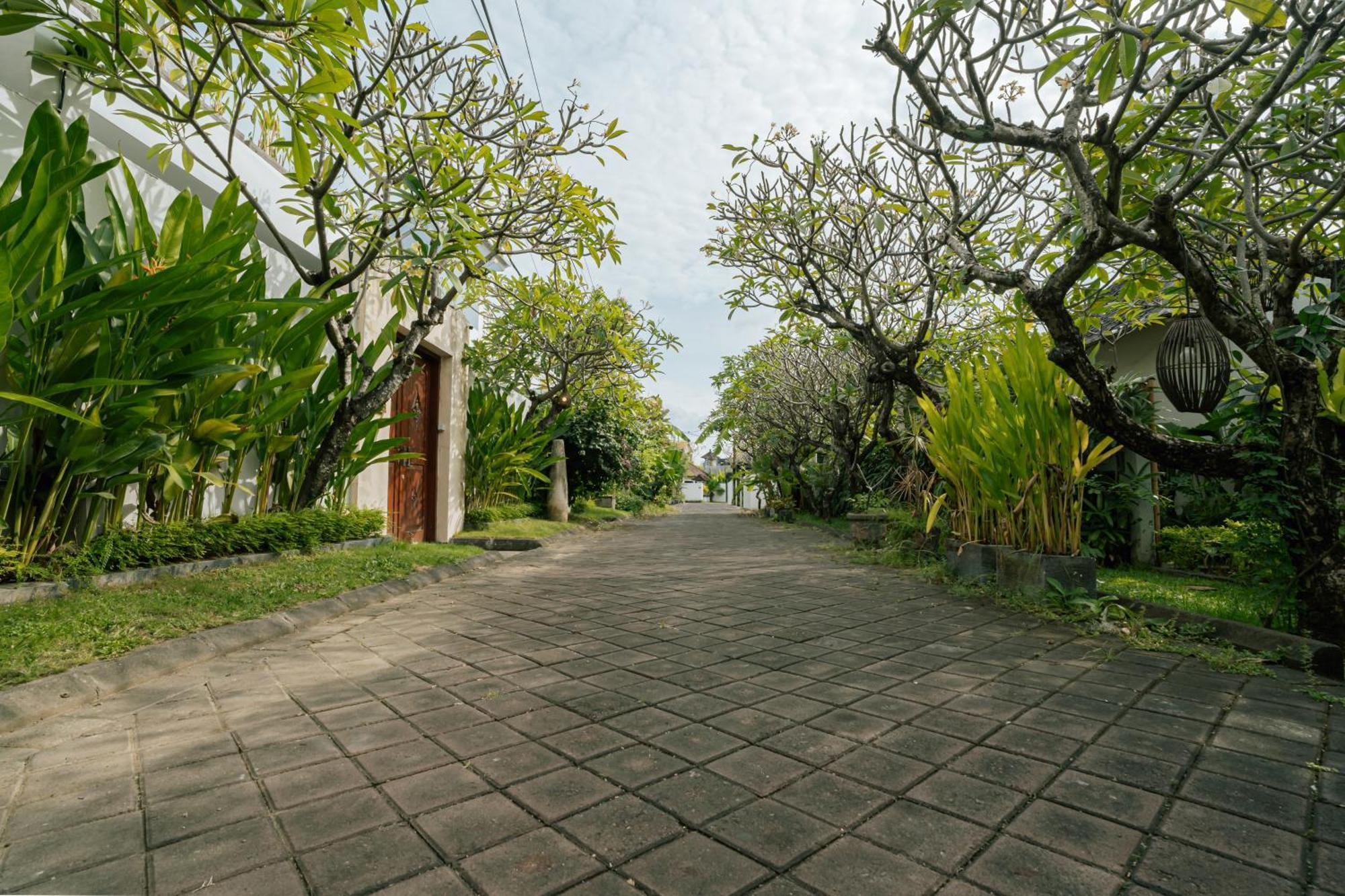 Bali Road House Seminyak (Bali)